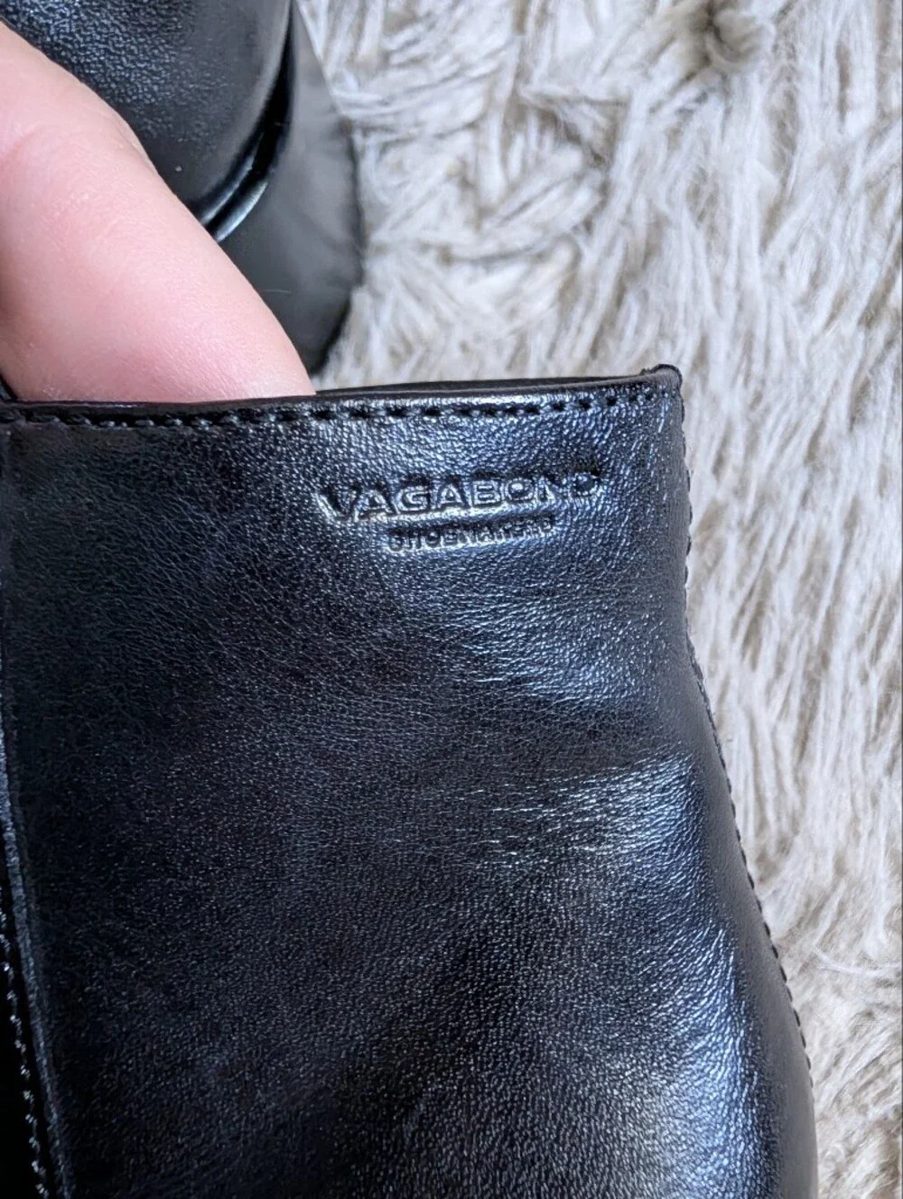 NWOT Vagabond Stina Ankle Boot in Black Leather
